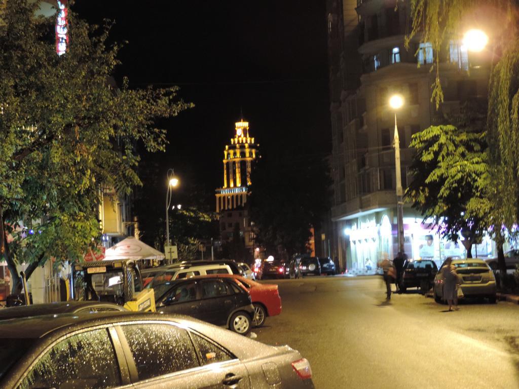 Modern Apartment Batumi Eksteriør bilde